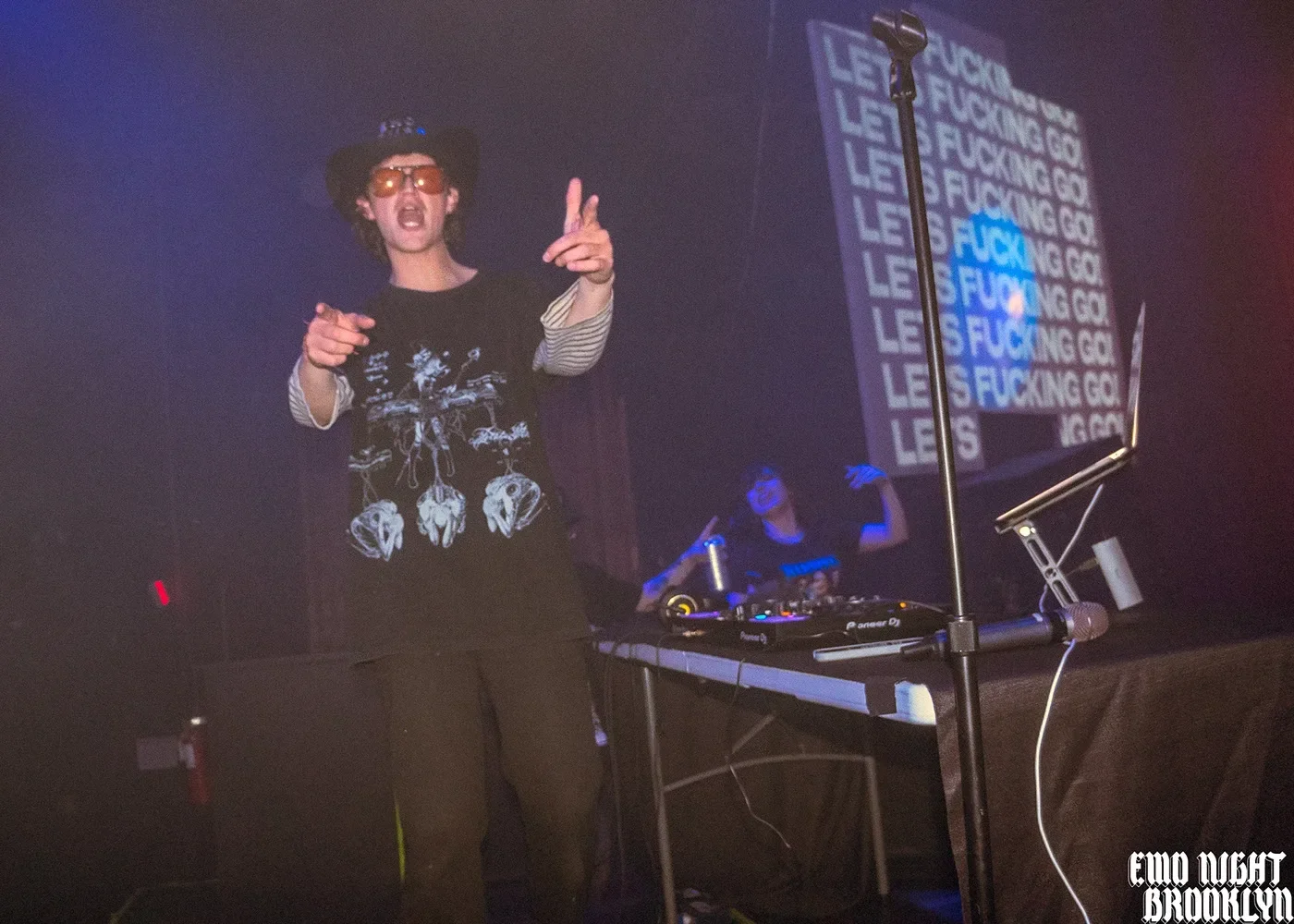 DJ Eli Wills spinning tracks
