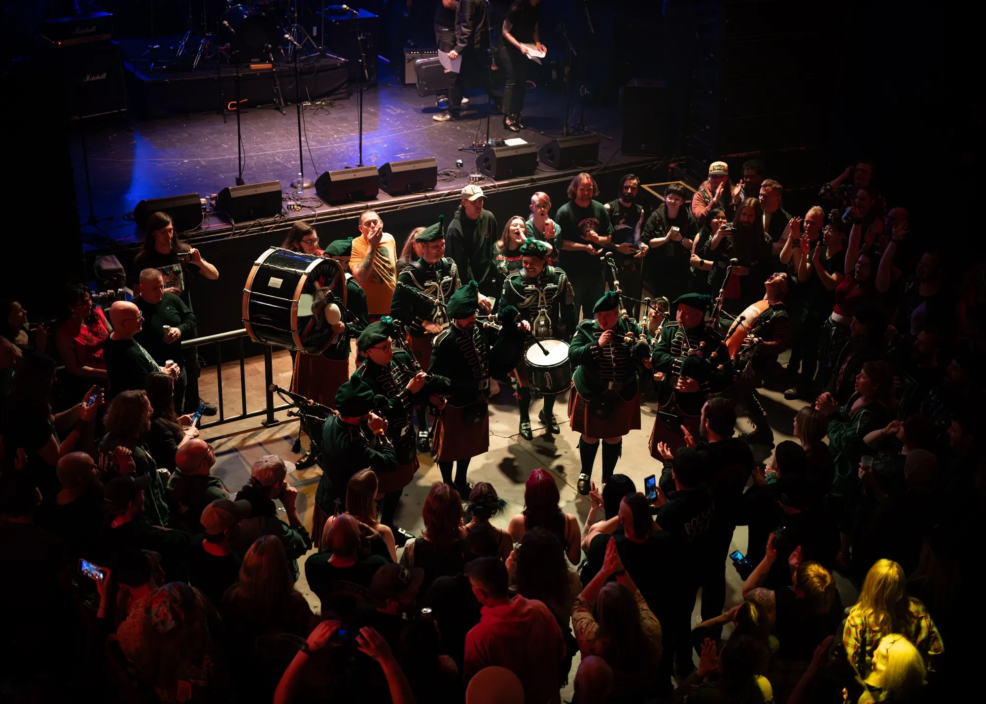 Vancouver Regiment Irish Pipes and Drums performing in the crowd